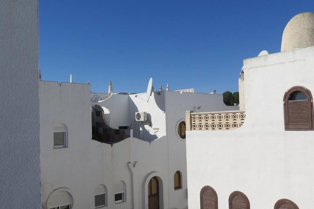 Bungalow In Moorse Stijl El Campello Exterior foto